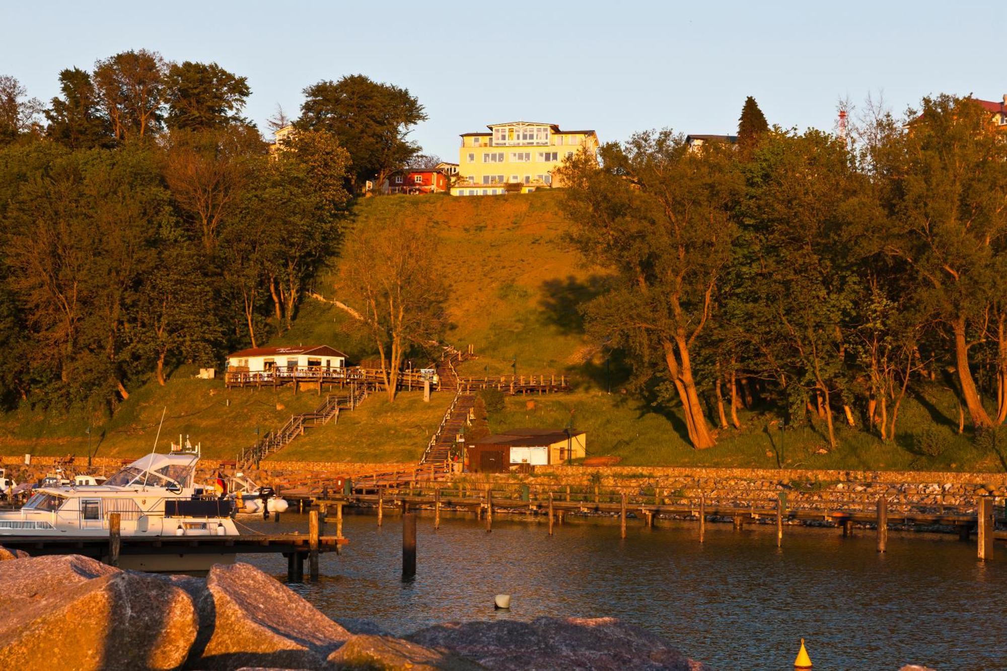 Am Ostseegarten Hotel โลห์เมอ ภายนอก รูปภาพ