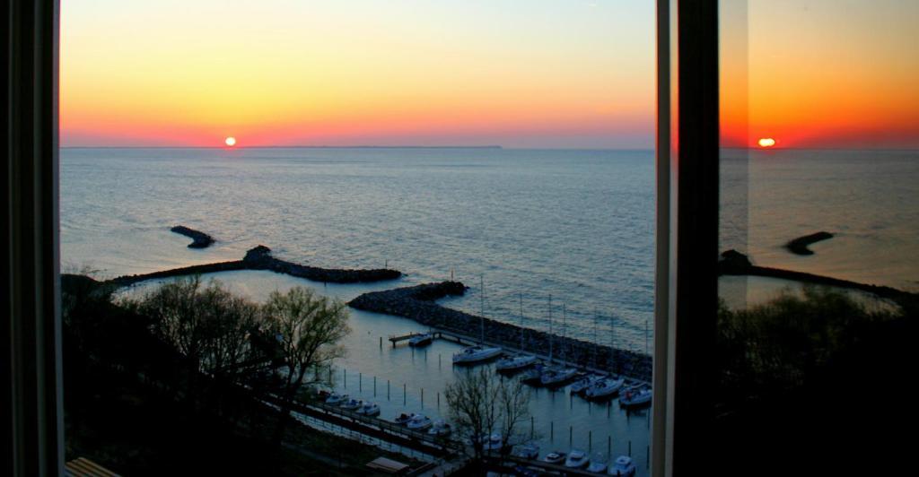 Am Ostseegarten Hotel โลห์เมอ ภายนอก รูปภาพ